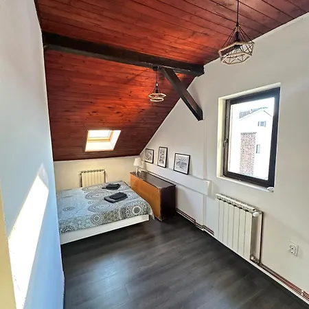 Apartment Sky Rooftop 100 Sqm Big