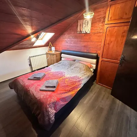 Sky Rooftop 100 Sqm Big Apartment *