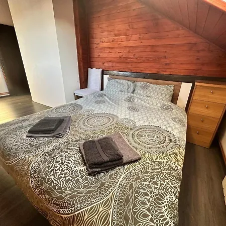 Sky Rooftop 100 Sqm Big Apartment