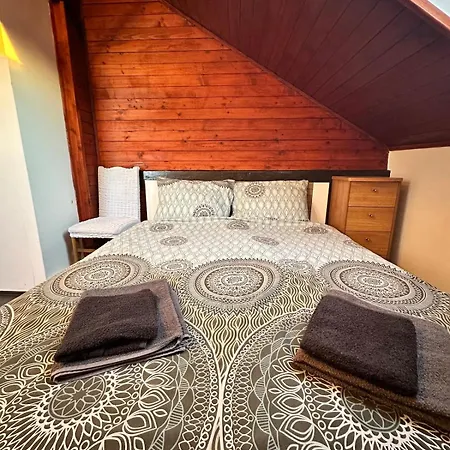 Sky Rooftop 100 Sqm Big Apartment Belgrade